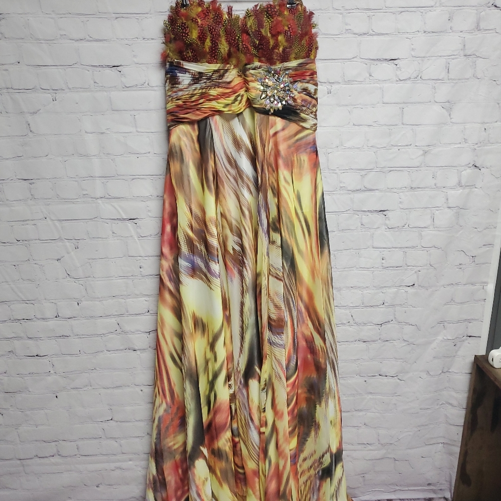 RJ Crush strapless maxi dress. Size 10. READ DESCRIPTION.